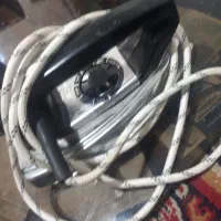 اتو سنگین و قیچی