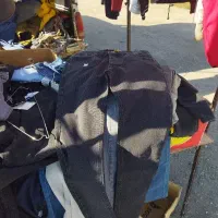 فروش شلوار لی وشش جیب کاپشن ایرانی وتاناکورا|لباس|شال, |دیوار