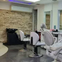 اجاره سوییت تجاری  50 متری. درگلسار سرخیابان اصلی