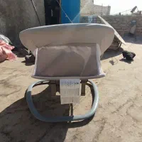 گهواره برقی و موزیکال|تخت و صندلی بچه|کرج, ملک‌آباد|دیوار