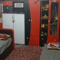 کمد و ویترین نوجوان