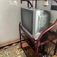 تلوزیون و میزش درحد نو|تلویزیون و پروژکتور|داراب, |دیوار