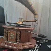 گرامافون هندلی عطیقه انگلیسی گل و بوته ای|کلکسیون اشیاء عتیقه|نجف‌آباد, شریعتی|دیوار