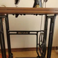 چرخ خیاطی و میز kohlerالمانی سالم|کلکسیون اشیاء عتیقه|مشهد, هفت تیر (نه دره)|دیوار