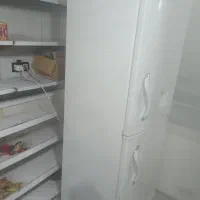 یک عدد یخچال سونیا درحد نو سالم سالم فروشی