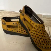 کفش چرم زنانه در حدنو