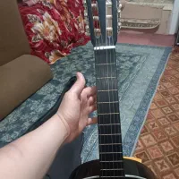 گیتار در حد نو