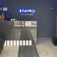 منشی و رزشن باشگاه