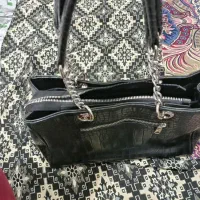 کیف چرمی|کیف، کفش، کمربند|خوی, |دیوار