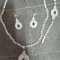 سرویس نقره پایه جواهر نگینهاش اصله