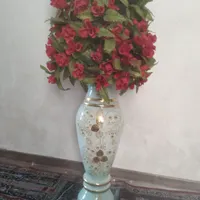 گل وگلدان