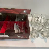 استکان قدیمی و قوری چینی