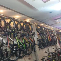 دوچرخه زین پهن ونرم کمک فنر قفلی//