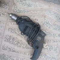 یک عدد دریل بوش به فروش میرسد