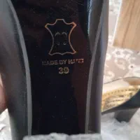 کفش پاشنه بلند