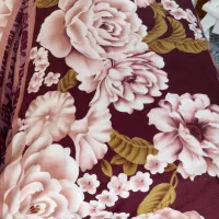 تشک و بالش|رختخواب، بالش، پتو|رباط‌کریم, رباط‌کریم|دیوار