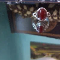 انگشتر  عقیق سرخ یمن حکاکی شده  رکاب نقره ۹۲۵
