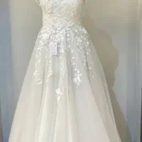 لباس عروس و مجلسی|لباس|نیشابور, فردوس شمالی|دیوار