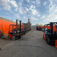 دستگاه لیفتراک تویوتا صفر ۲/۵تن۳تن ۵تن و کارکرده|ماشینآلات صنعتی|ری, دولتآباد|دیوار