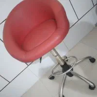 صندلی کوتاهی مو ارایشگاه