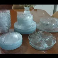 سرویس غذا خوری وجامیوه و شیرینی و شکلات و جا مرغی