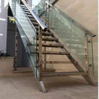 نرده شیشه ای