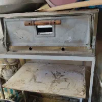 فر پیتزا|کافیشاپ و رستوران|نوشین شهر, |دیوار