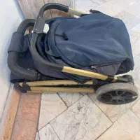 کالسکه تاشو