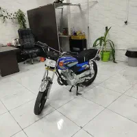 متورهندا۲۰۰رویال۱۴۰۴|موتورسیکلت|کرمان, |دیوار