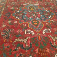 فرش دست بافت سالم بدون زدگی