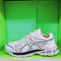 اسیکس|کیف، کفش، کمربند|اردبیل, |دیوار