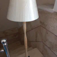 آباژور ایستاده چوبی