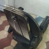 فروش وسایل ارایشگاه به دلیل تغییر شغل