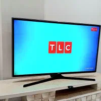 تلویزیون ال ای دی ۴۸ اینچ samsung سه بعدی