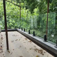 جام بالکنی ، نرده شیشه ای ، جان پناه،شیشه سکوریت|خدمات پیشه و مهارت|رشت, آب و برق|دیوار