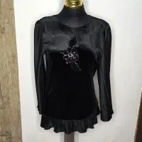 شومیز مخمل با آستین پلیسه با مخمل پولک دوزی شده