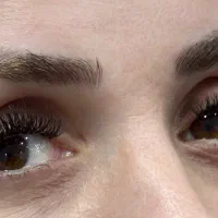 ۵ مدل برای کاشت مژه هیدن