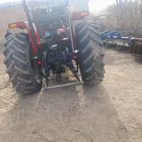 تراکتور ۸۰۰