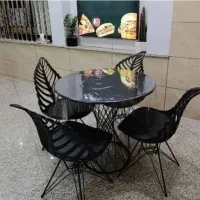 میز و صندلی