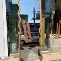 آینه قدی چوبی دفرمه طرح موج(تولیدکننده ی مستقیم)