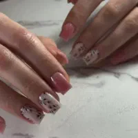 کاشت ناخن باتخفیف ویژه/ژلیش/لمینیت/آموزش کاشت ناخن|خدمات آرایشگری و زیبایی|مشهد, سرافرازان|دیوار