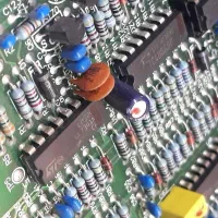 تعمیرات انواع یو پی اس با گارانتی پس از تعمیرات