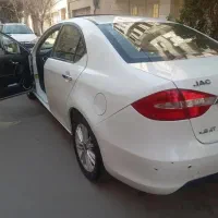 جک j5 اتوماتیک