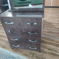 دیک صدلیتری و کندستور میز وصندلی و میز آرایشی