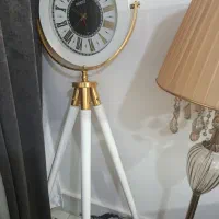 ساعت ایستاده