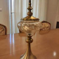 شکلات خوری پایه دار طلایی رنگ