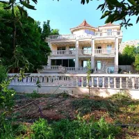 فروش باغ ویلادر منطقه سربس سپیدان دو طبقه مجهز