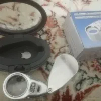 ذره بین فلزی 40 ایکس اصل با نور معمولی و یو وی