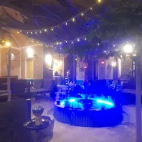 کافه و رستوران