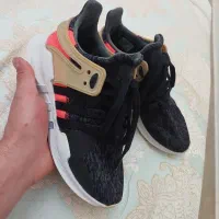 کتونی اورجینال زنانه اکومنت مشکی صورتی